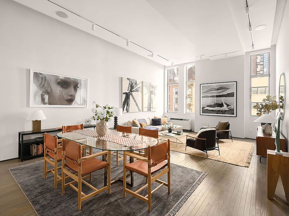 1st image of 252 7th Ave APT 3L