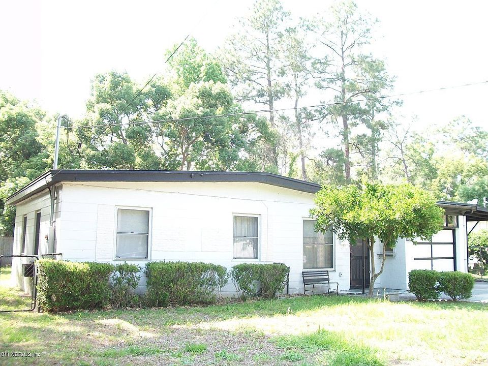 2nd image of 10518 Biscayne Blvd