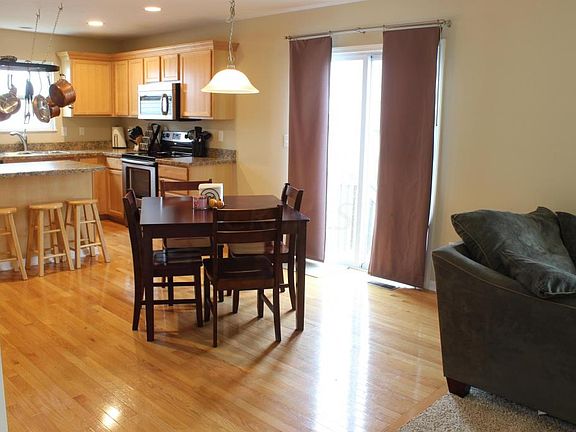 5th image of 8345 Parori Ln