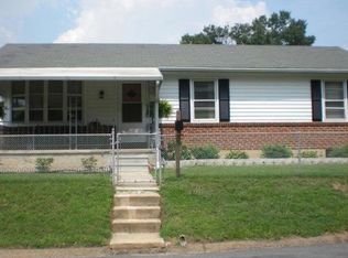 100 Oakleigh Ave, Glen Burnie, MD 21061