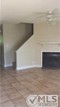 3rd image of 105 Kingsbury Ct APT B