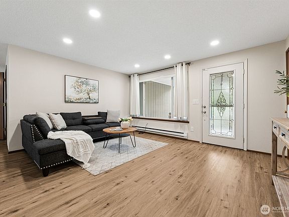 4th image of 501 125th Street S