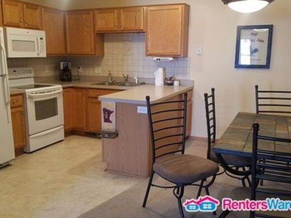 2nd image of 872 Ferdinand Dr