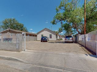 412 Texas St NE, Albuquerque, NM 87108