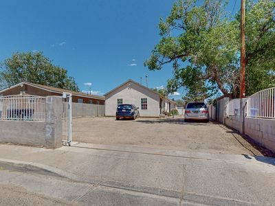 412 Texas St NE, Albuquerque, NM, 87108