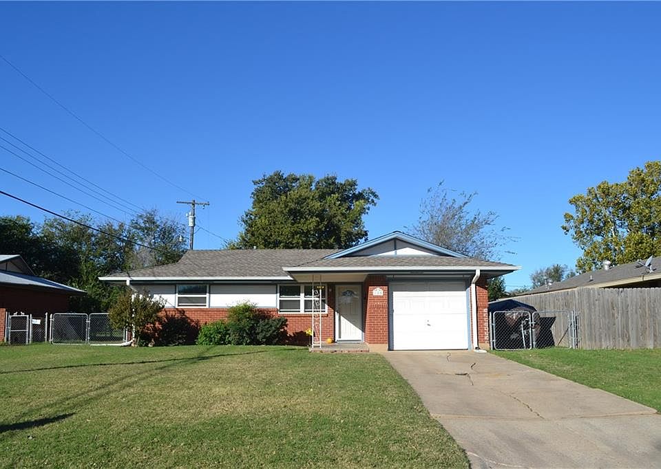 1st image of 105 S Norman Ave