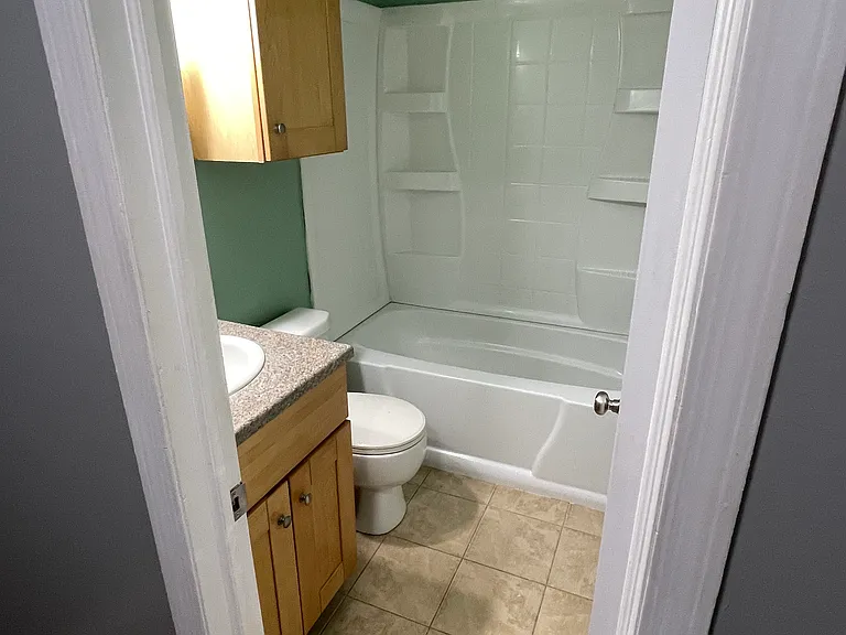 518 Viscose Ave #2 — Photo 5