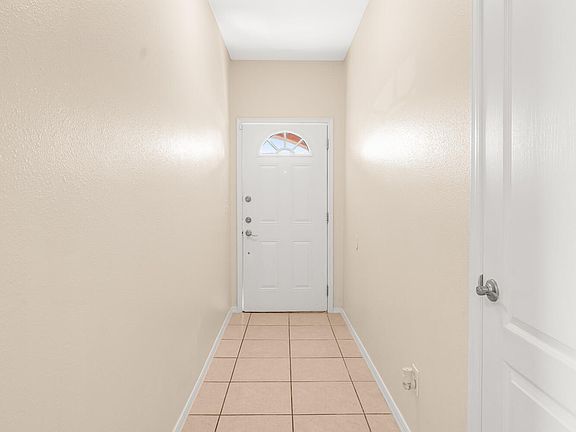 5th image of 4113 Edgar Park Ave