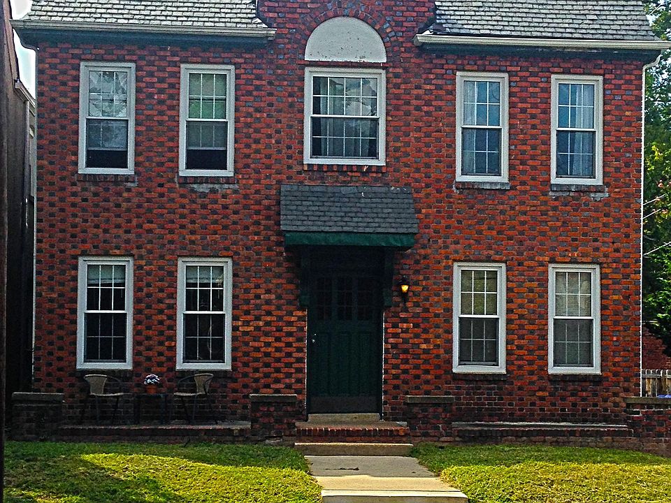 1st image of 316 Tilden St APT A