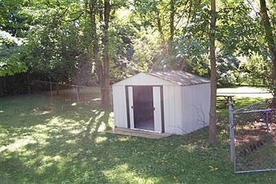 5th image of 3502 Winthrop Dr