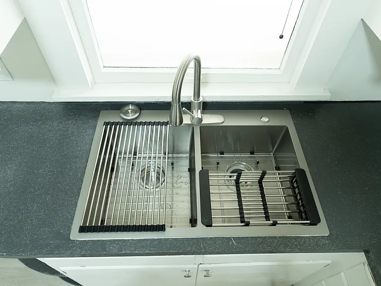 418 N Houser Dr — Photo 9