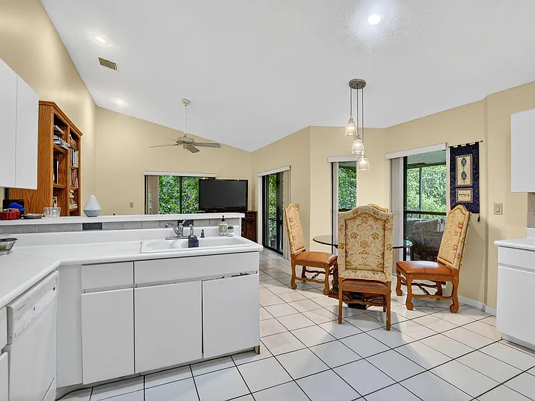 20803 Cabrillo Way — Photo 12