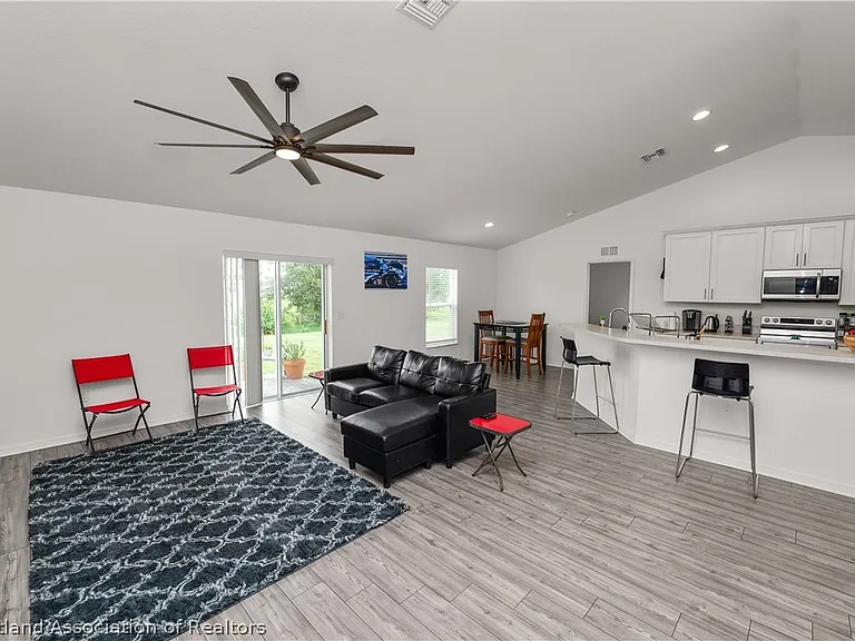4600 San Ignacio Dr — Photo 10
