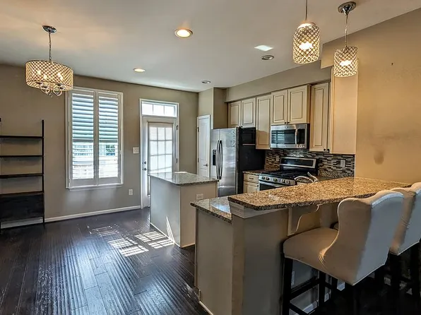 21 Stevens Ct, Somerdale, NJ 08083