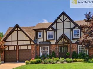 10803 W 104th St, Overland Park, KS 66214