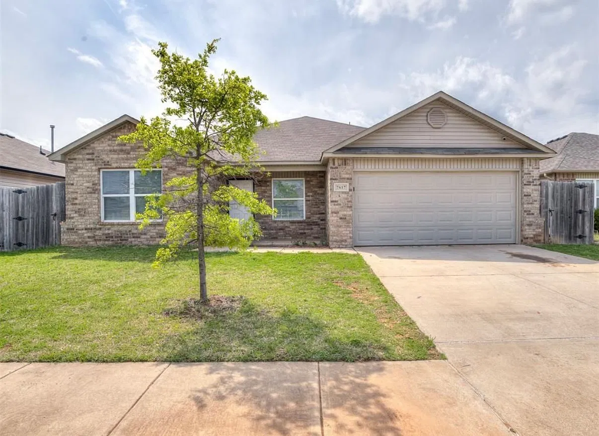 4 bed, 1723 sqft, $2,180 — Photo 1