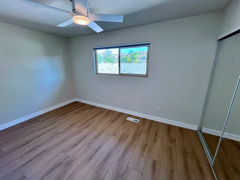 4231 Lowell St #12 — Photo 19