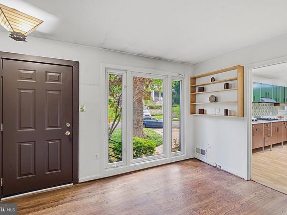 3rd image of 6408 W Halbert Rd