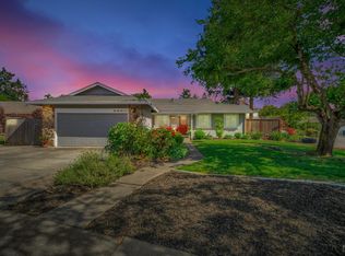 2260 Nightingale Dr, Santa Rosa, CA 95403