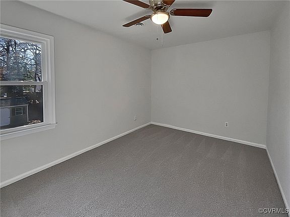 5th image of 9131 Chatham Grove Ln
