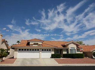 8212 Point View Ct, Las Vegas, NV 89128