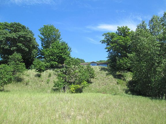 5th image of 2515 Scenic Dr