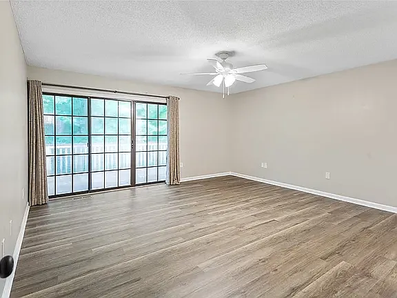 2123 Shea Ln — Photo 14