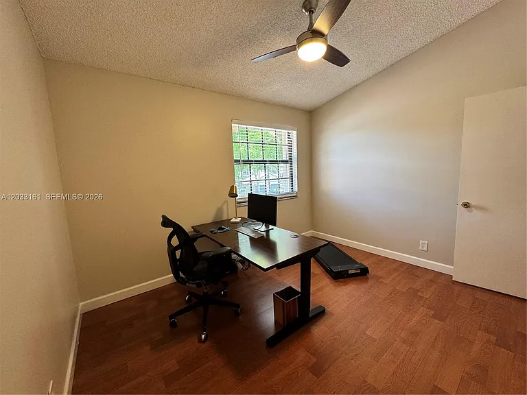 9023 Vineyard Lake Dr #0 — Photo 26