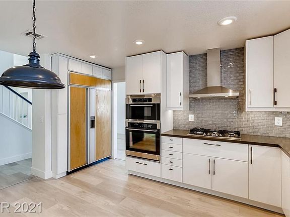 4th image of 2200 Stone Pine Ct