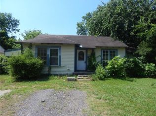 908 Bell Dr, Greenville, TX 75401