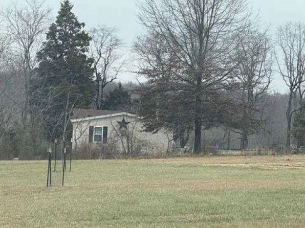 368 Ida Dr, Scottsville, KY 42164