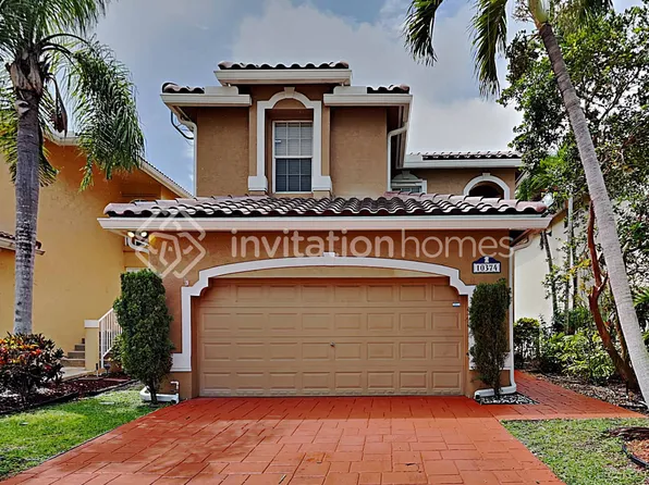 10374 NW 7th St, Pompano Beach, FL 33071