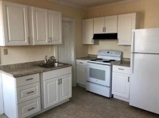 39 Terrace Ave #2, New London, CT 06320