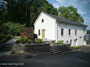 56 River Rd, Saugerties, NY 12477