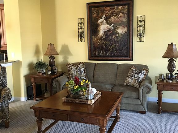 5th image of 2842 Catalina St