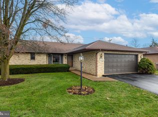 1244 Westerly Pkwy APT 34, State College, PA 16801