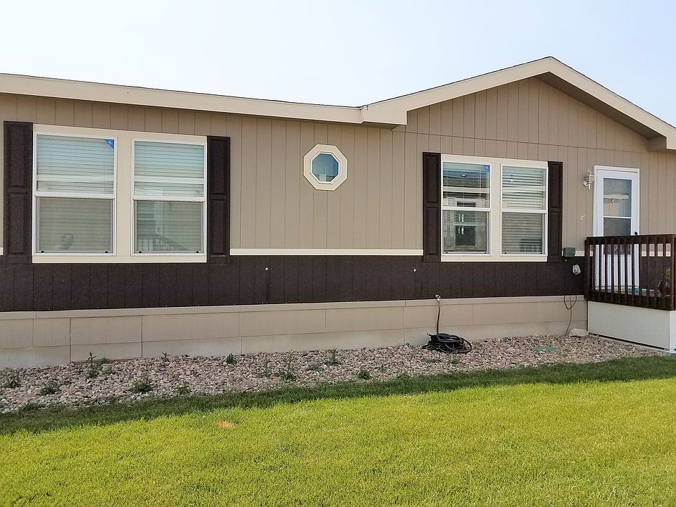 Well Maintained Newer Home