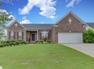 204 Wynterhall Dr, Simpsonville, SC 29681