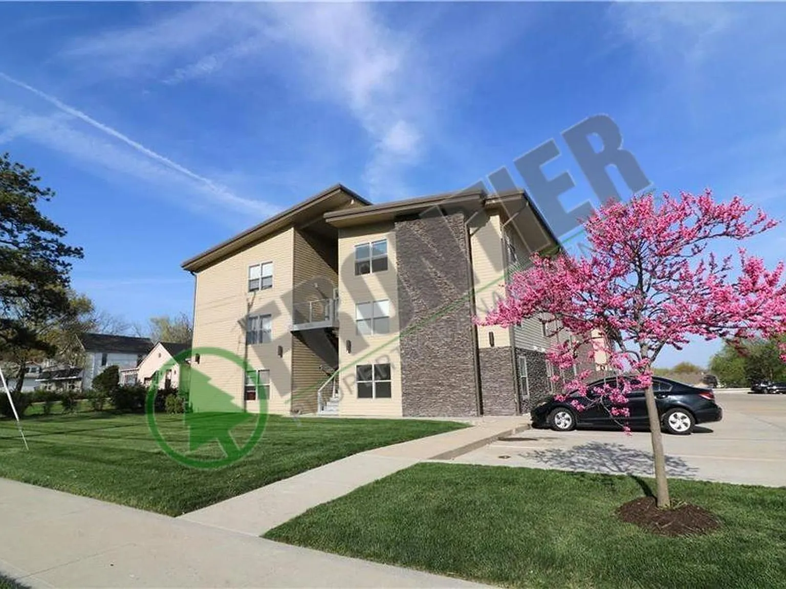 825 S Maguire St. — Photo 2