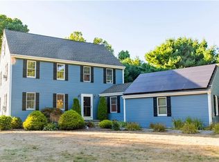 1 Kerri Ct, Scituate, RI 02831