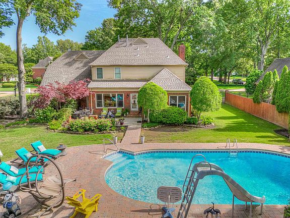 5th image of 9644 Doe Meadow Dr