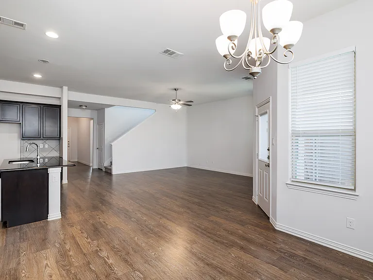 336 Emerald Creek Dr — Photo 8