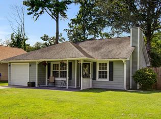 111 Manchester Rd, Summerville, SC 29486