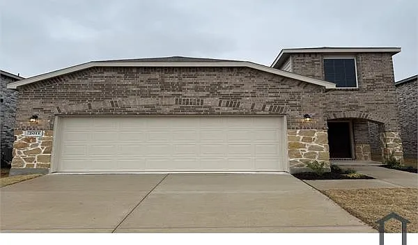 4 bed, 2257 sqft, $3,400 — Photo 1