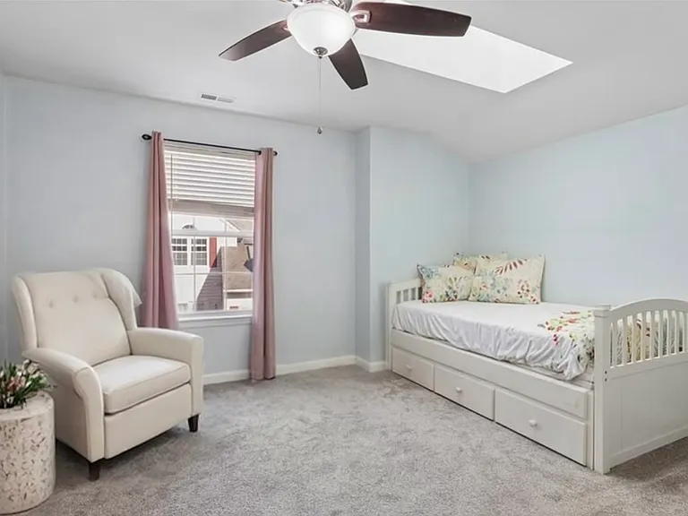 503 Hamlet Ct — Photo 8