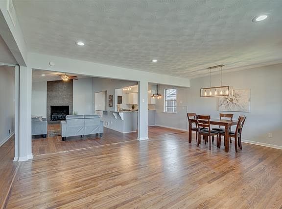 3rd image of 2515 Fenestra Dr