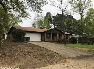 199 McKay St, Hot Springs, AR 71913