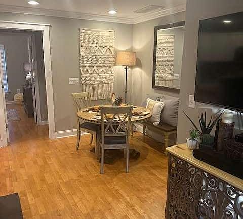 5th image of 490 Barnett Shoals Rd APT 411