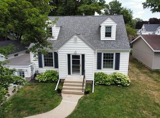 117 9th St SE, Waseca, MN 56093