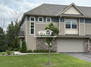 5651 Cattail Ct NE, Prior Lake, MN 55372